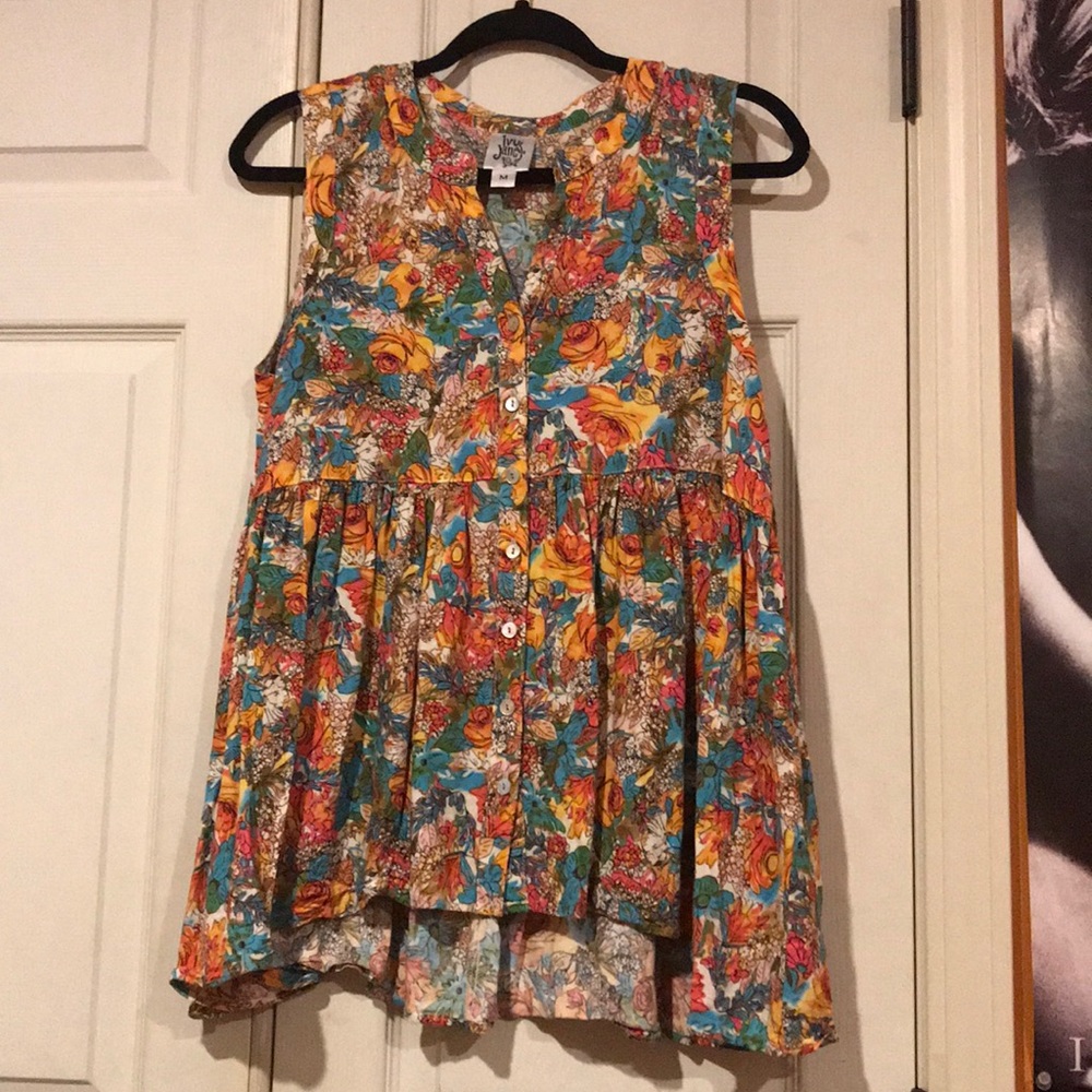 Watercolor FloraL Sleeveless Blouse